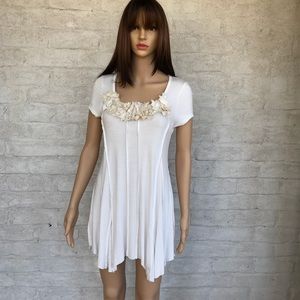 KAREN KANE Tunic Embellished Neckline Handkerchief